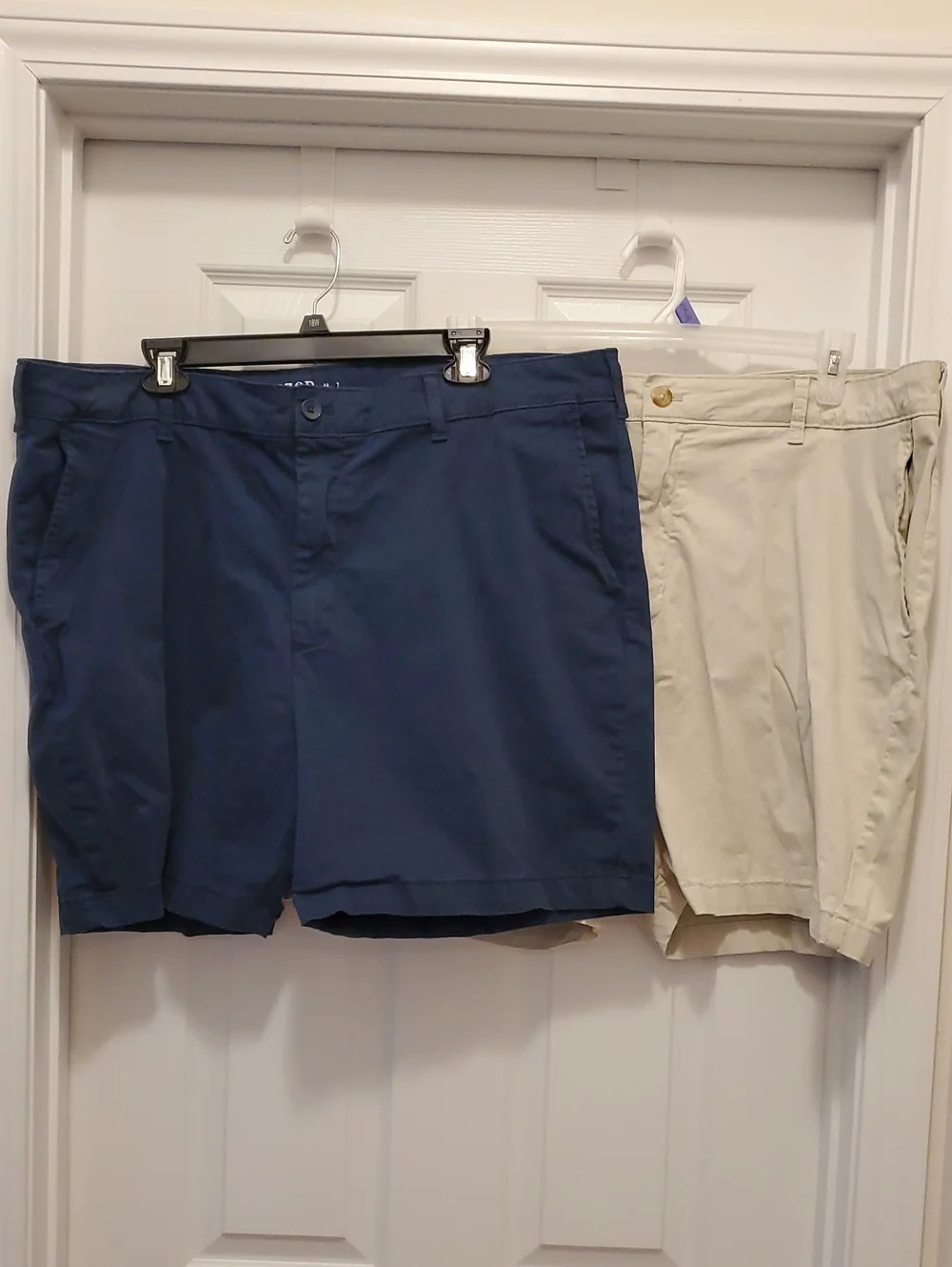 IZOD Saltwater Stretch Men's Flat Front Shorts 🌻 Set of 2 Pair Size 44